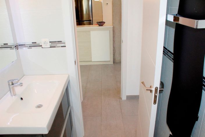 Image No.11-2 Bed Apartment for sale