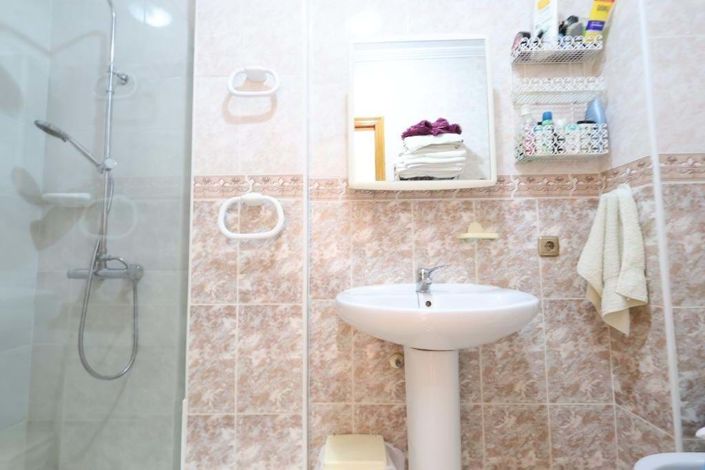 Image No.9-2 Bed Bungalow for sale