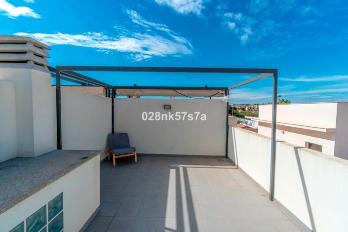 Image No.25-3 Bed Villa for sale