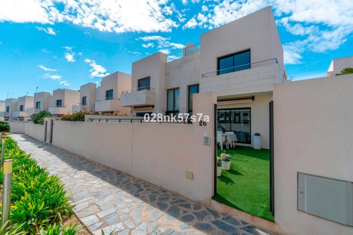 Image No.34-3 Bed Villa for sale