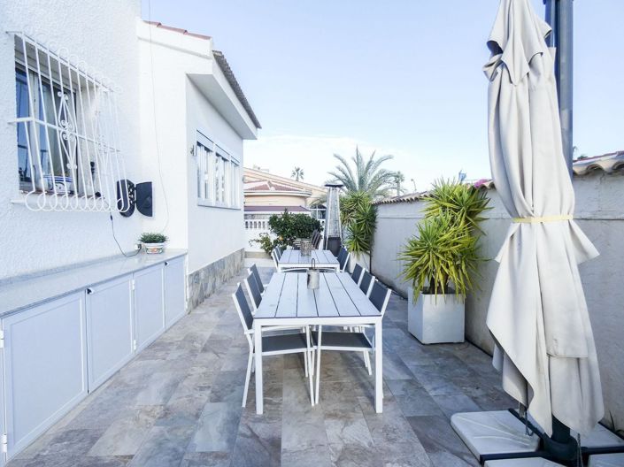 Image No.44-Villa de 5 chambres à vendre à Ciudad Quesada