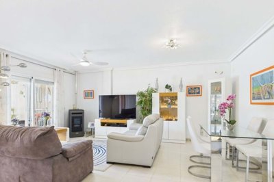 1447-625876-78d1f4f8b6655591b02d22fabb36a692d