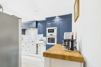 1447-625876-78d1f4f8b6655591b02d22fabb36a692d