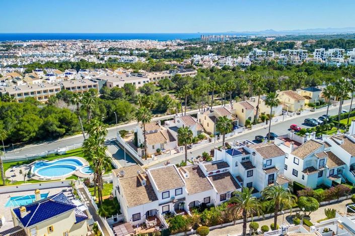 Image No.32-Maison de ville de 2 chambres à vendre à Orihuela Costa