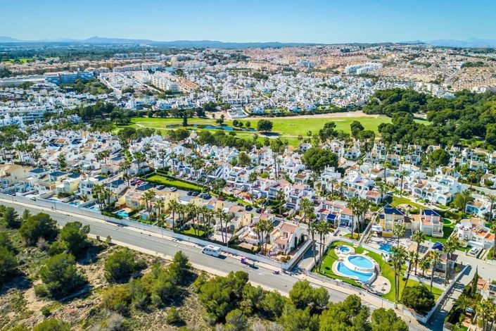 Image No.36-Maison de ville de 2 chambres à vendre à Orihuela Costa