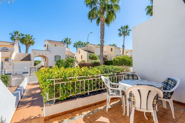 Image No.4-Maison de ville de 2 chambres à vendre à Orihuela Costa