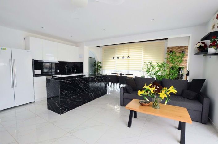 Image No.10-Villa de 5 chambres à vendre à Villamartin