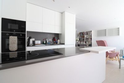 1447-532577-78d1f4f8b6655591b02d22fabb36a692d