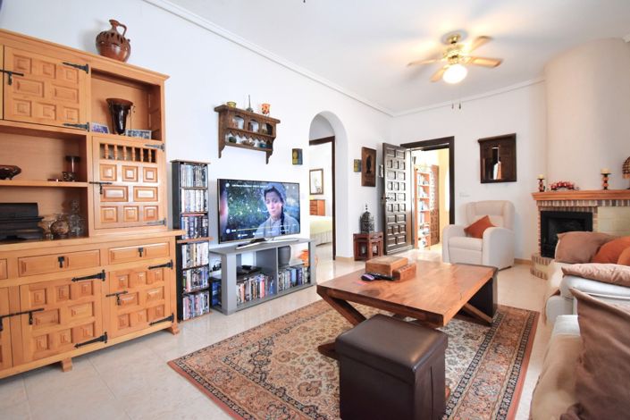 Image No.7-2 Bed Villa for sale