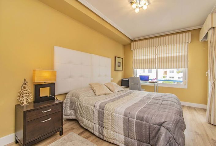 Image No.9-Maison de ville de 5 chambres à vendre à Estepona