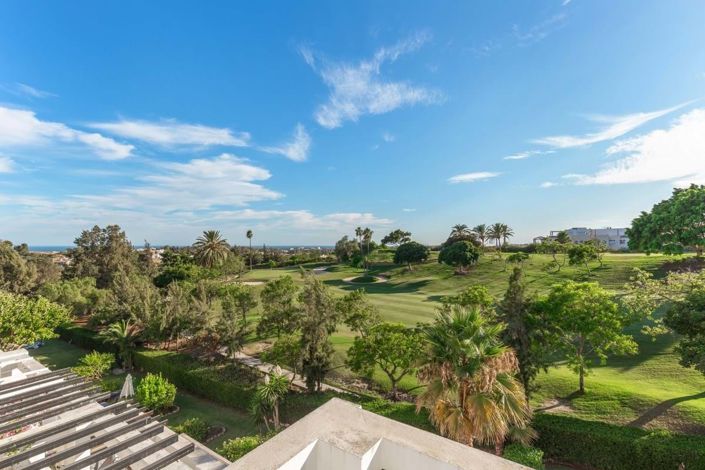 Image No.37-3 Bed Apartment for sale