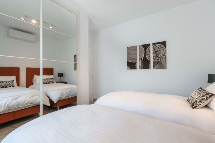 Image No.21-4 Bed Villa for sale