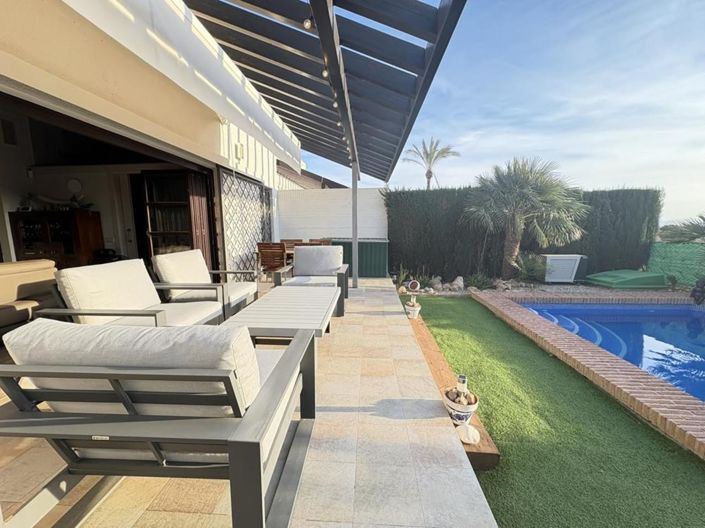 Image No.16-2 Bed Villa for sale