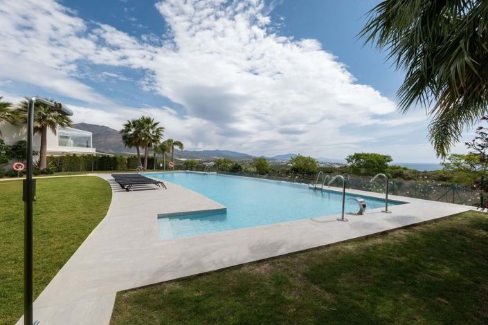 Image No.26-3 Bed Townhouse for sale