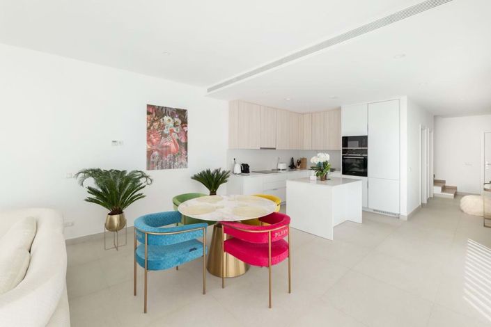 Image No.3-3 Bed Townhouse for sale