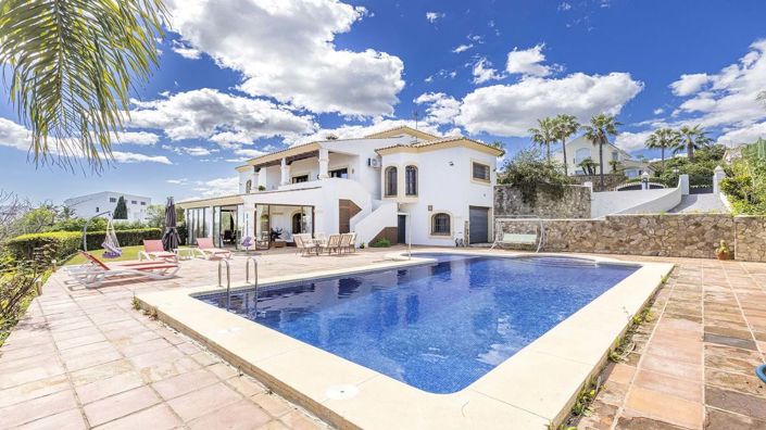 Image No.2-Villa de 4 chambres à vendre à Sotogrande playa