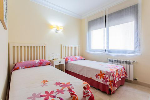 Image No.26-3 Bed Apartment for sale