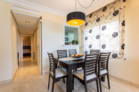 Image No.8-3 Bed Apartment for sale