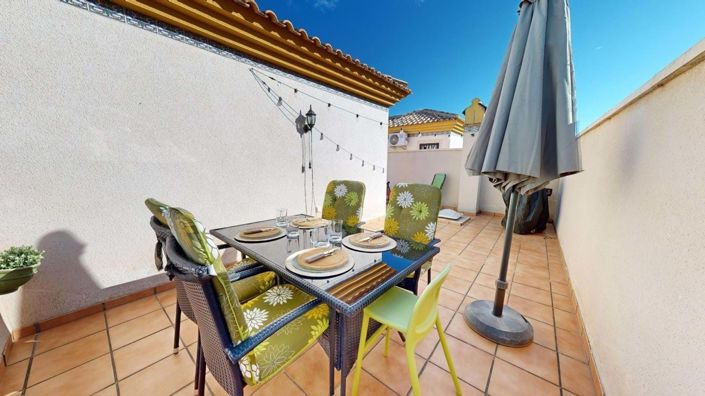 Image No.12-3 Bed Townhouse for sale