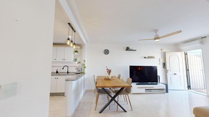 Image No.13-3 Bed Townhouse for sale