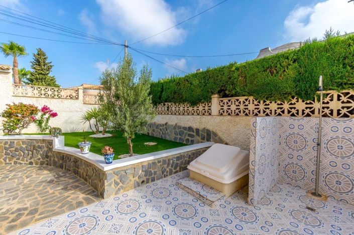 Image No.12-Villa de 4 chambres à vendre à Villamartin