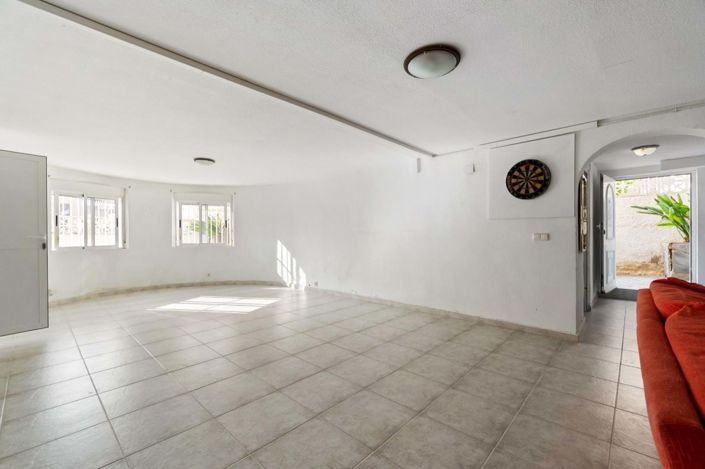 Image No.15-Villa de 4 chambres à vendre à Villamartin