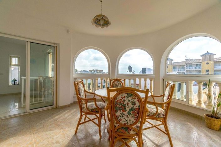 Image No.18-Villa de 4 chambres à vendre à Villamartin