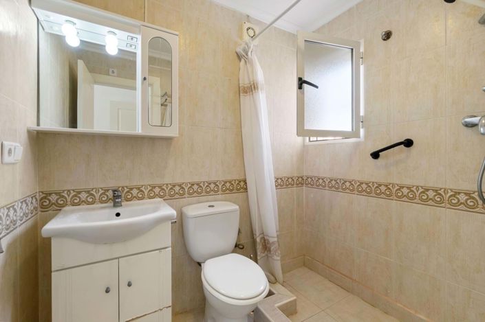 Image No.22-Villa de 4 chambres à vendre à Villamartin