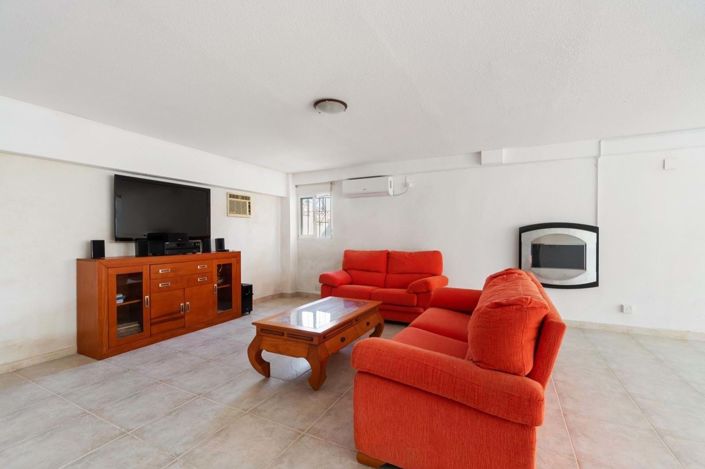 Image No.32-Villa de 4 chambres à vendre à Villamartin