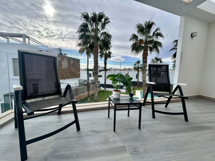 Image No.12-Villa de 3 chambres à vendre à Villamartin