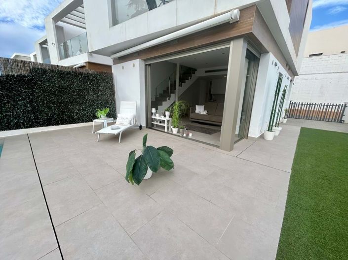 Image No.21-Villa de 3 chambres à vendre à Villamartin