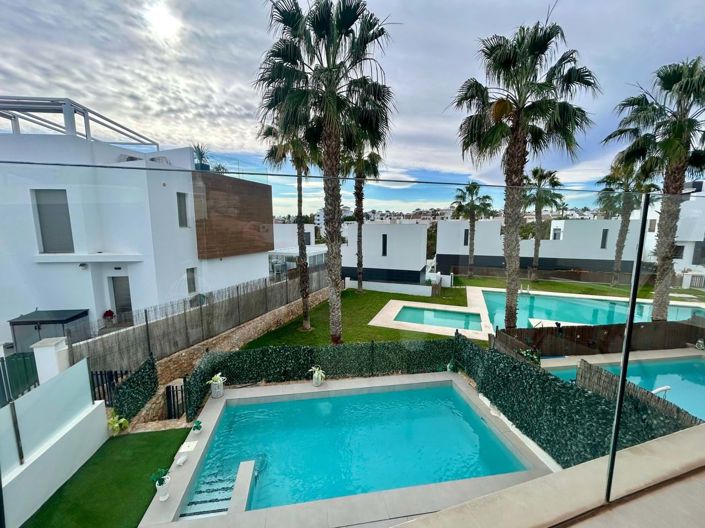 Image No.23-Villa de 3 chambres à vendre à Villamartin