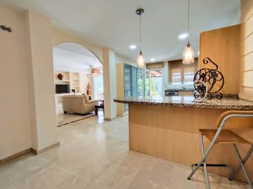 1447-629489-78d1f4f8b6655591b02d22fabb36a692d