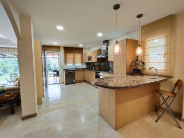 1447-629489-78d1f4f8b6655591b02d22fabb36a692d