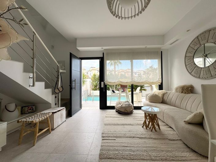 Image No.8-Villa de 3 chambres à vendre à Villamartin