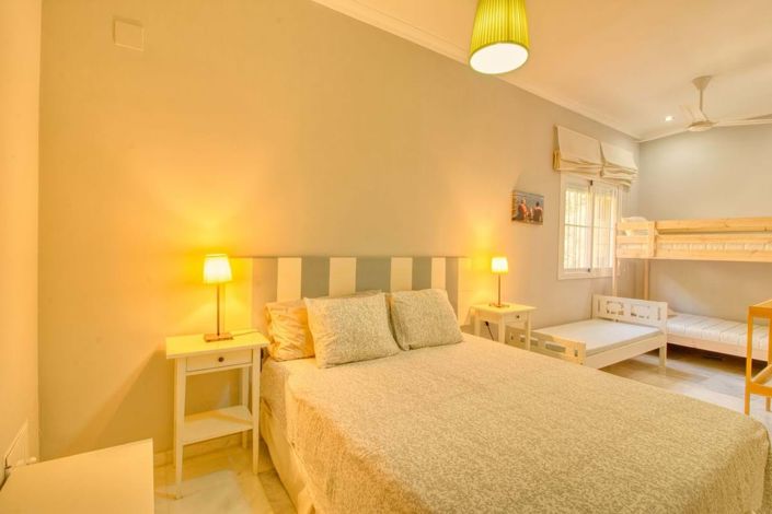 Image No.27-3 Bed Apartment for sale