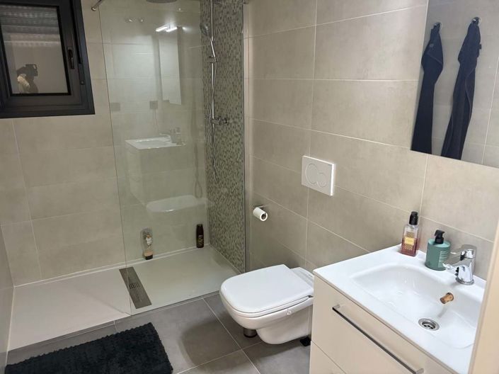 Image No.12-2 Bed Villa for sale