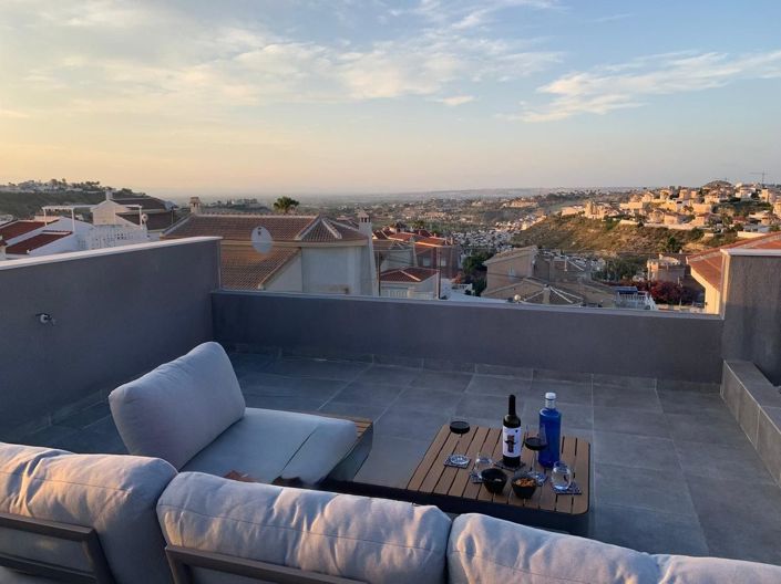 Image No.15-2 Bed Villa for sale