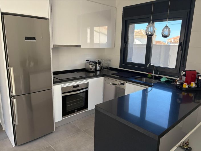 Image No.3-2 Bed Villa for sale