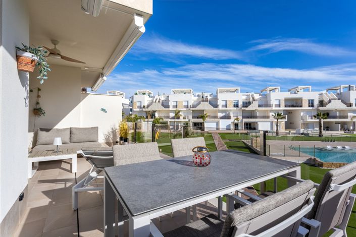 Image No.13-2 Bed Apartment for sale