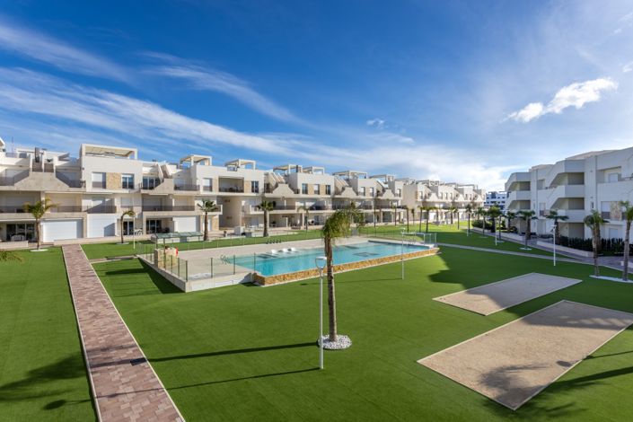 Image No.15-2 Bed Apartment for sale