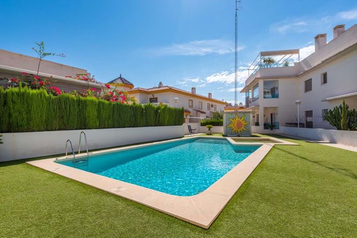 Image No.29-2 Bed Apartment for sale