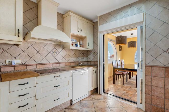 Image No.8-4 Bed Villa for sale