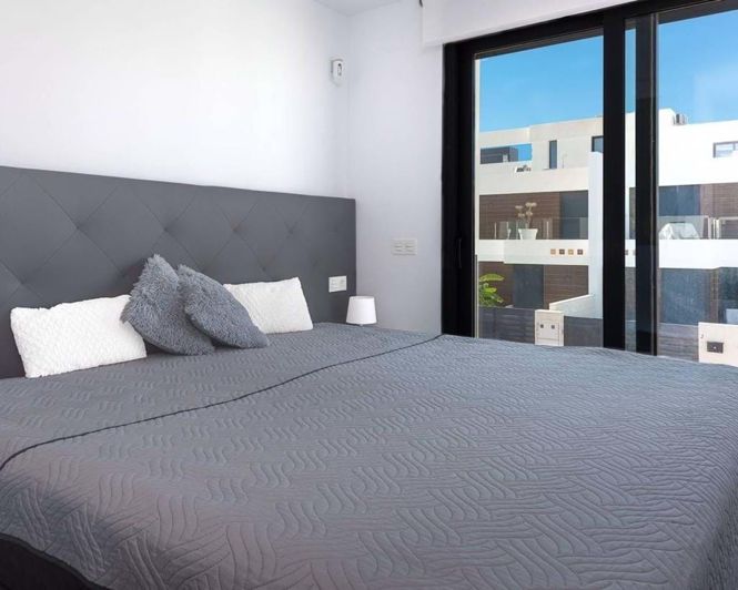 Image No.9-Villa de 4 chambres à vendre à Benijofar