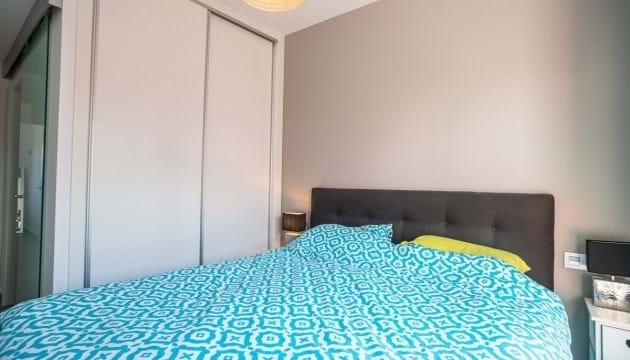 Image No.16-2 Bed Apartment for sale