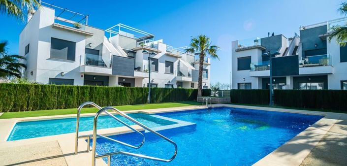 Image No.22-2 Bed Apartment for sale