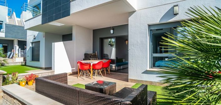 Image No.23-2 Bed Apartment for sale