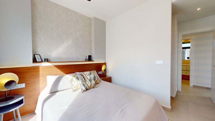 Image No.24-3 Bed Villa for sale