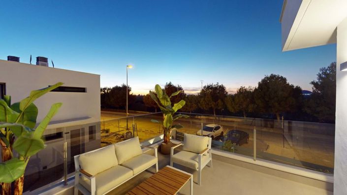 Image No.52-3 Bed Villa for sale