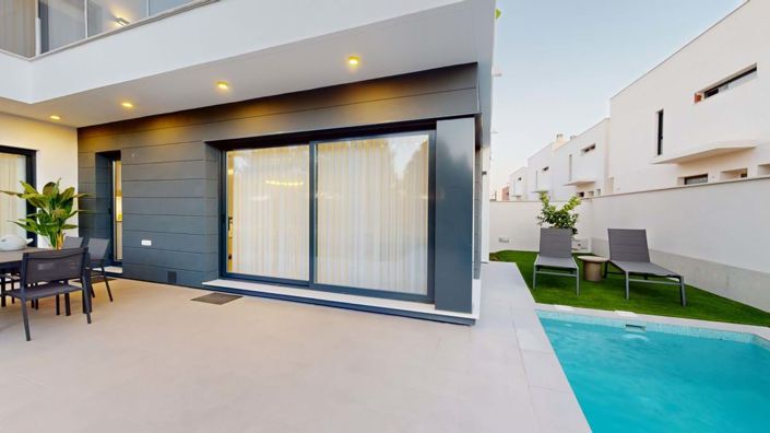 Image No.59-3 Bed Villa for sale